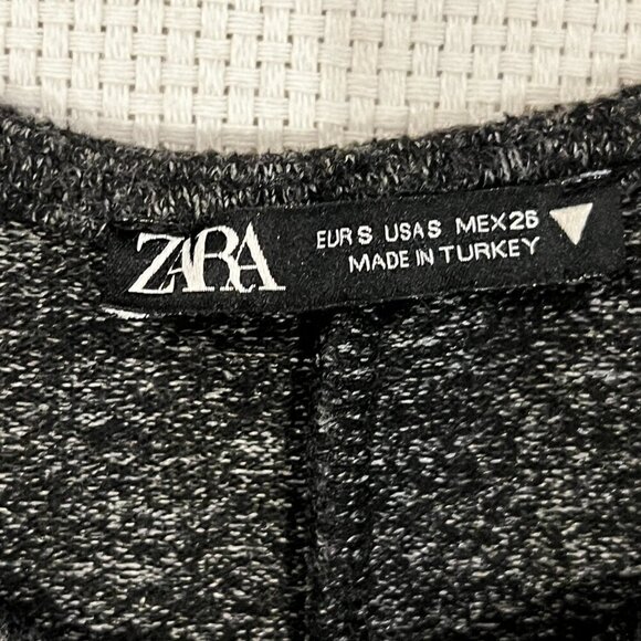 Zara Sweater Dark Gray Knit Pearl Studded Neckline Balloon Sleeves Size Small - Picture 5 of 9